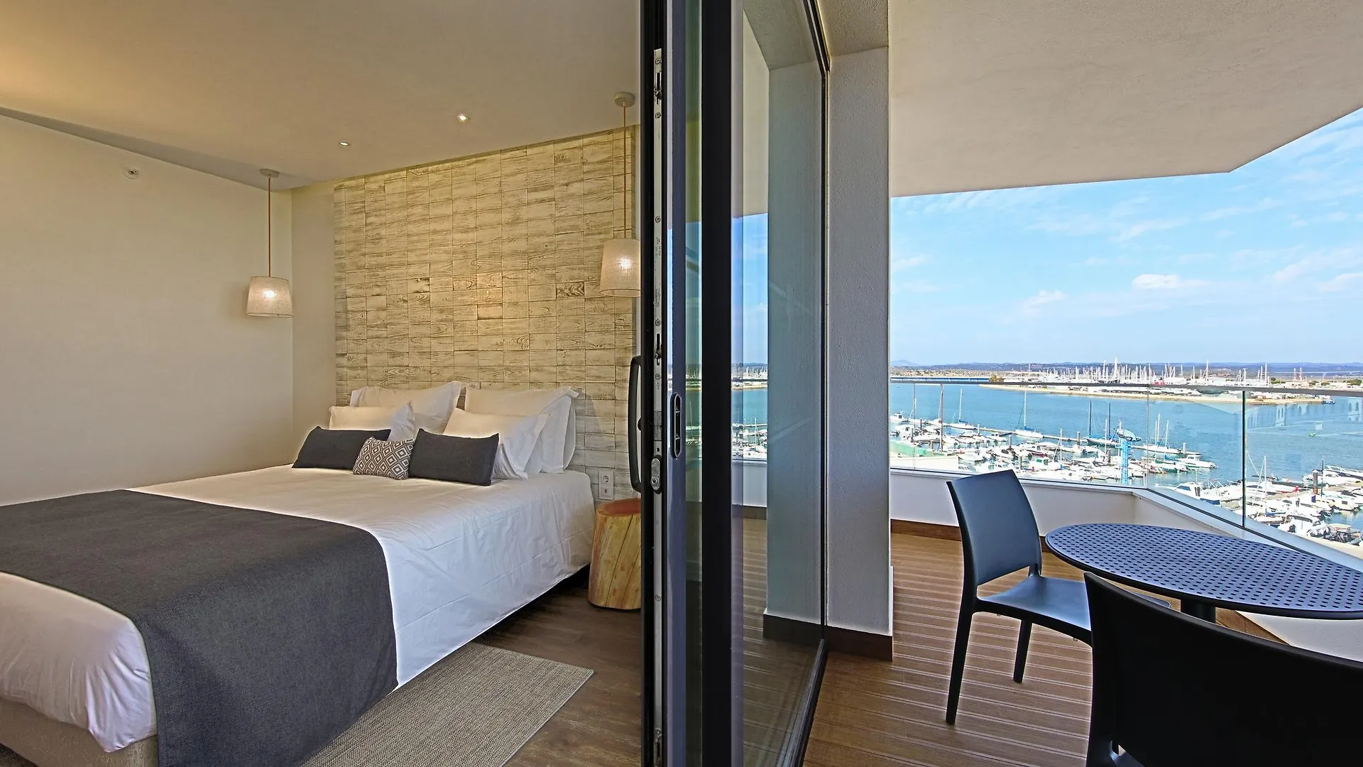 ****  Jupiter Marina Hotel - Couples & Spa (Adults Only) Портиман Португалия